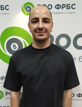 Максим Новиков.jpg